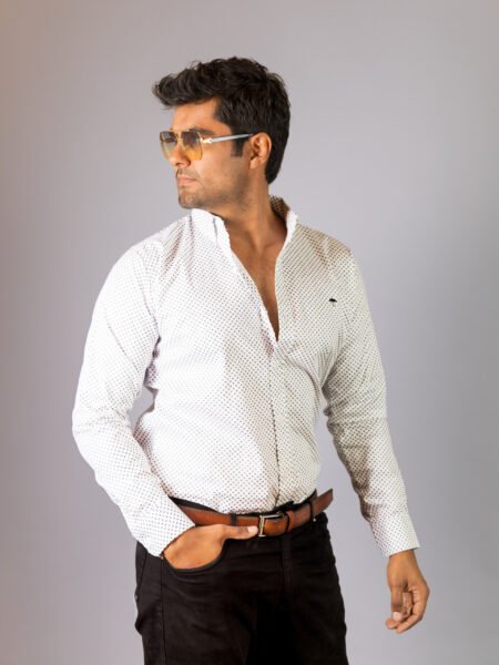 Camisa Hombre Casual Blanca Mini Circulos Negros 3