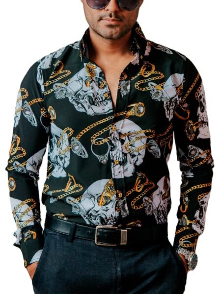 Camisa Hombre Casual Negra Calaveras Blancas Cadenas